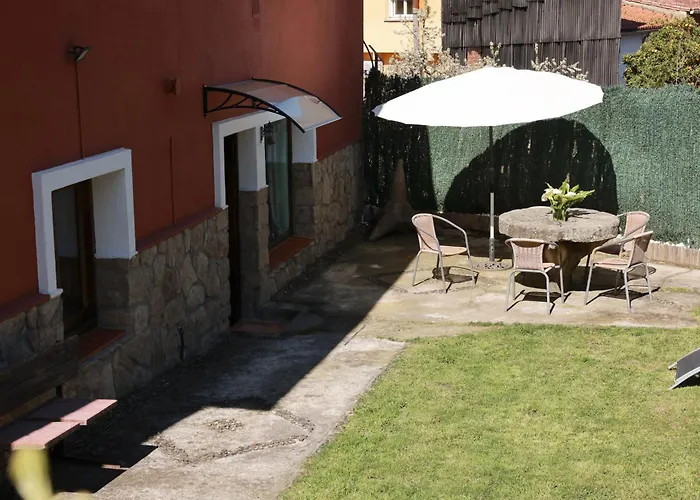 El Arroyo Del Valle Navaconcejo